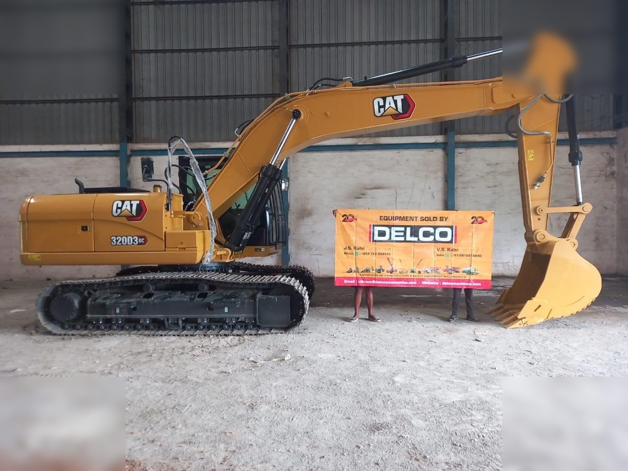 CATERPILLAR 320D3GC - Beltegraver: bilde 2 CATERPILLAR 320D3GC - Beltegraver: bilde 2