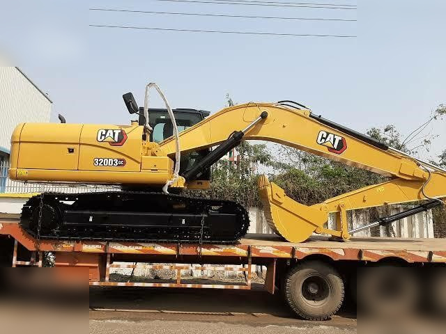 CATERPILLAR 320D3GC - Beltegraver: bilde 4 CATERPILLAR 320D3GC - Beltegraver: bilde 4
