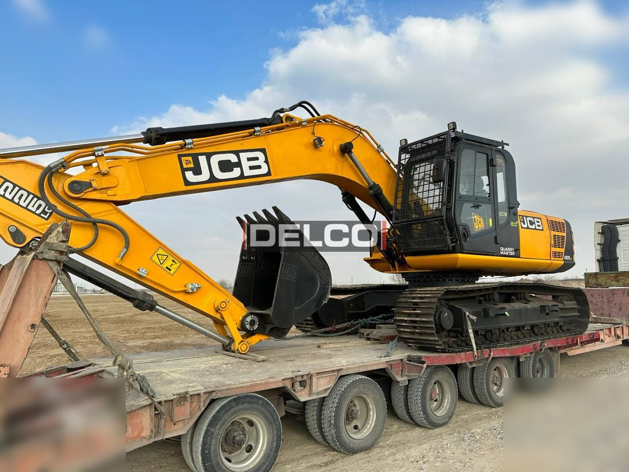 JCB 225 LC - Beltegraver: bilde 1 JCB 225 LC - Beltegraver: bilde 1