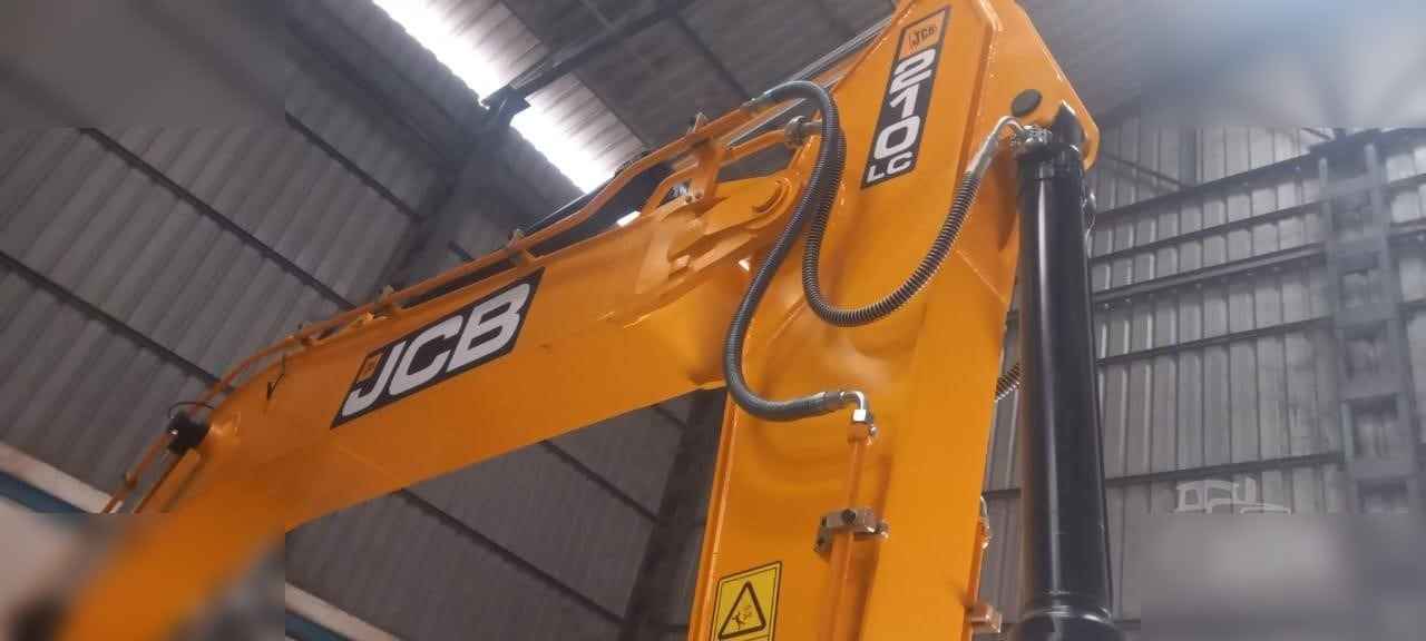 JCB JS210 LC - Beltegraver: bilde 4 JCB JS210 LC - Beltegraver: bilde 4
