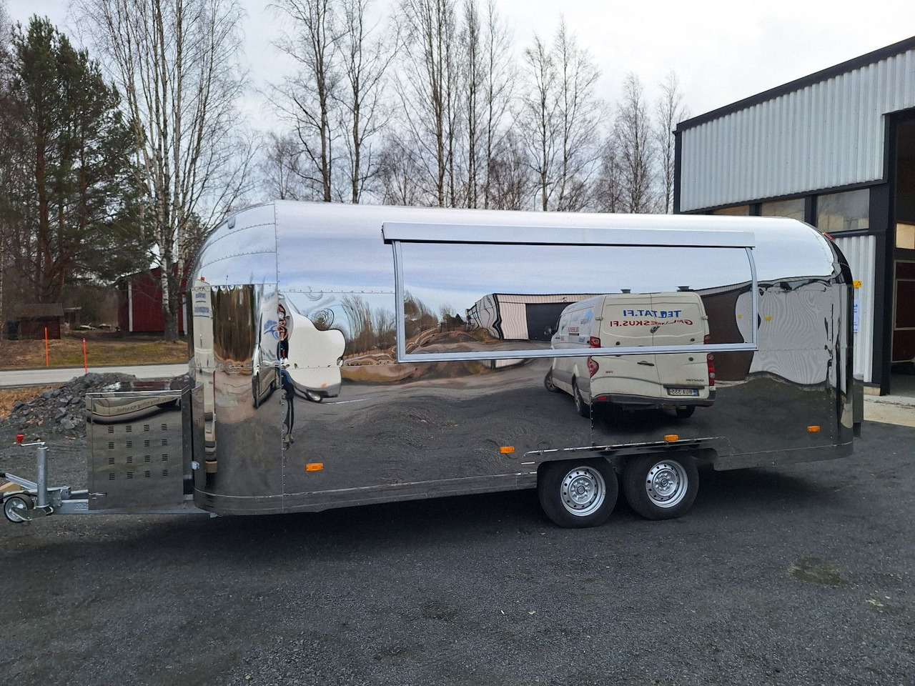 Esselmann Delistar American 6000 ähn. Airstream - Salgsvogn: bilde 3 Esselmann Delistar American 6000 ähn. Airstream - Salgsvogn: bilde 3