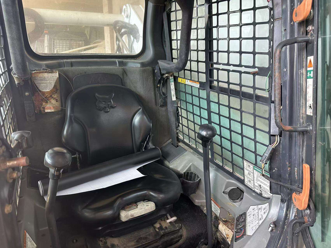 Bobcat S750 - Kompaktlaster: bilde 2 Bobcat S750 - Kompaktlaster: bilde 2