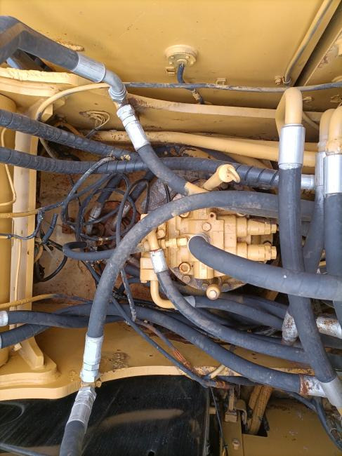 CAT 325D - Beltegraver: bilde 4 CAT 325D - Beltegraver: bilde 4