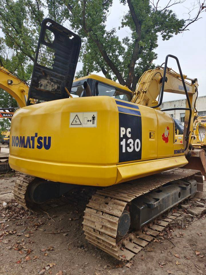 Komatsu PC130 - Beltegraver: bilde 1 Komatsu PC130 - Beltegraver: bilde 1