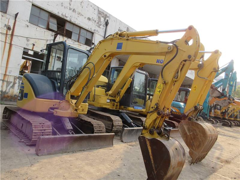 Komatsu PC40 - Minigraver: bilde 1 Komatsu PC40 - Minigraver: bilde 1