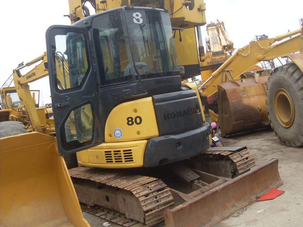 Komatsu PC80 - Minigraver: bilde 1 Komatsu PC80 - Minigraver: bilde 1