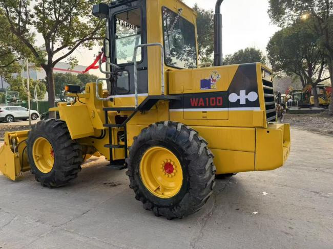 Komatsu WA100 - Hjullaster: bilde 4 Komatsu WA100 - Hjullaster: bilde 4