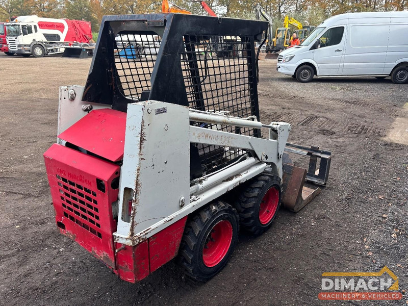 Bobcat S70 Bak en palletvorken - Laster: bilde 3 Bobcat S70 Bak en palletvorken - Laster: bilde 3