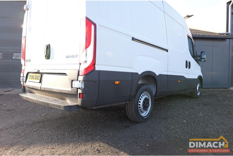 Kassebil Iveco 35S16 Iveco Daily 35S16 L2H2 NL car TOP!!: bilde 8 Kassebil Iveco 35S16 Iveco Daily 35S16 L2H2 NL car TOP!!: bilde 8