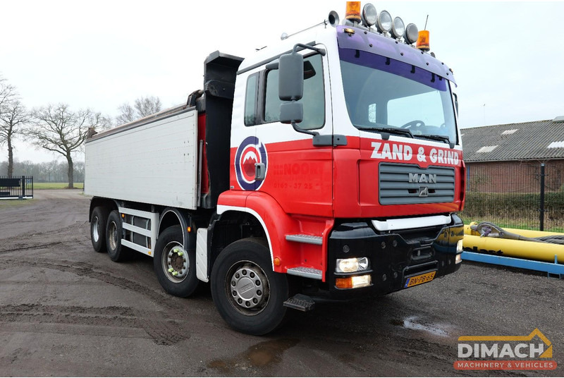 MAN TGA 35.410 8x4 kipper - hardox - euro 3 - multikappen - airco - camera - bladvering - handmatige transmissie - Tippbil: bilde 2 MAN TGA 35.410 8x4 kipper - hardox - euro 3 - multikappen - airco - camera - bladvering - handmatige transmissie - Tippbil: bilde 2