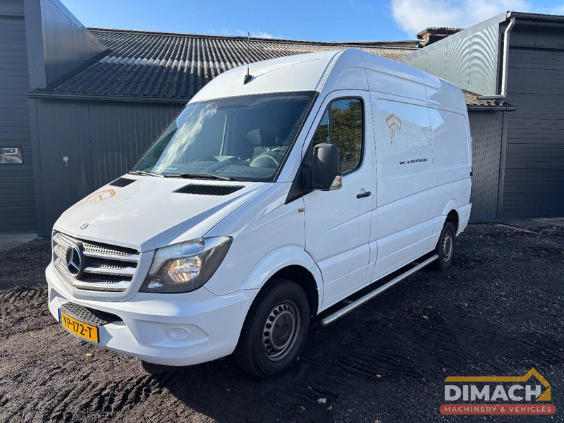 Mercedes-Benz Sprinter Sprinter 216 L2H2 trekhaak , accident - unfall - rechterkant flink plaatschade, technisch perfect - Små varebil: bilde 1 Mercedes-Benz Sprinter Sprinter 216 L2H2 trekhaak , accident - unfall - rechterkant flink plaatschade, technisch perfect - Små varebil: bilde 1