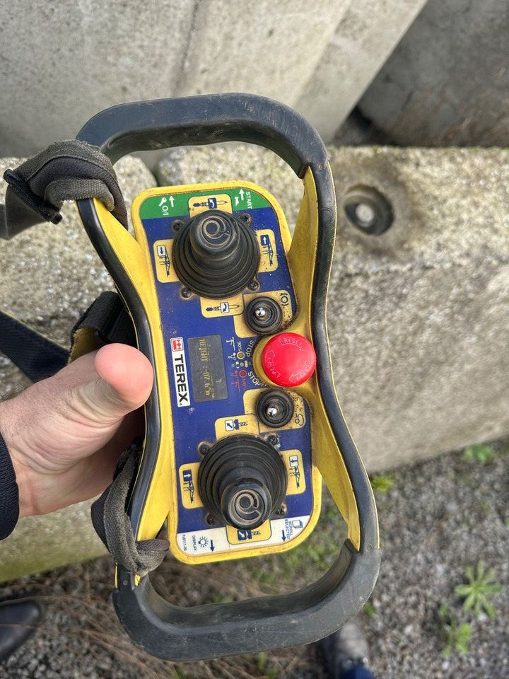 Terex COMEDIL CTT162-8 RADIO FUNK+LIFT GEDATOP ZUSTAND - Tårnkran: bilde 4 Terex COMEDIL CTT162-8 RADIO FUNK+LIFT GEDATOP ZUSTAND - Tårnkran: bilde 4