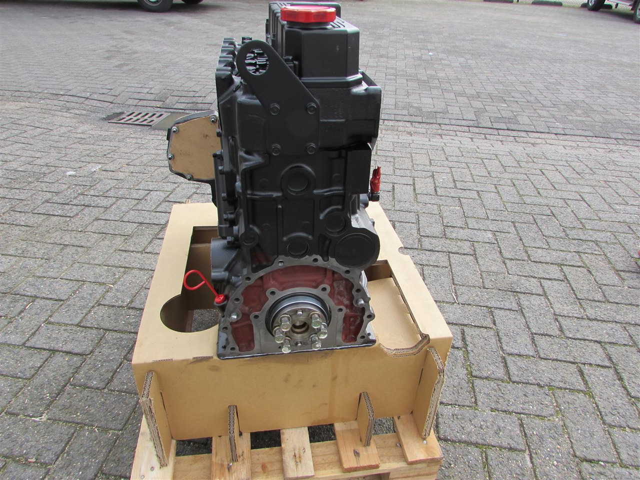 Mitsubishi RECON S4S-DT long block - Motor for Laster: bilde 3 Mitsubishi RECON S4S-DT long block - Motor for Laster: bilde 3
