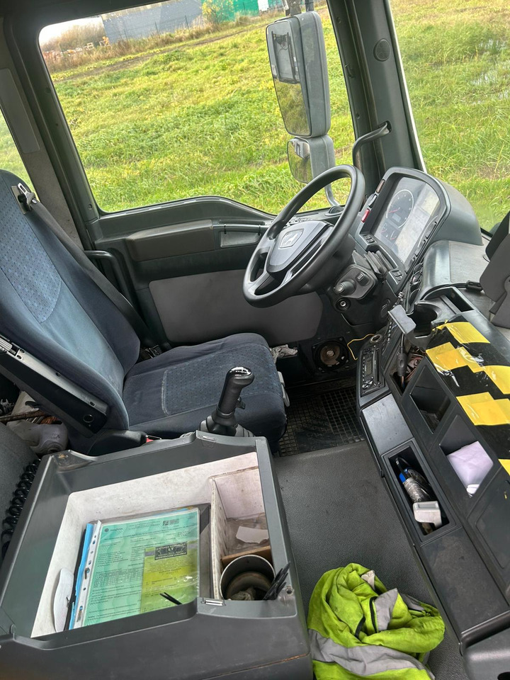 MAN TGA 26.310 - Kapellbil: bilde 4 MAN TGA 26.310 - Kapellbil: bilde 4