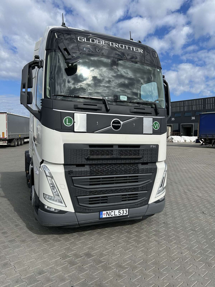 VOLVO FH D13 - Trekkvogn: bilde 2 VOLVO FH D13 - Trekkvogn: bilde 2