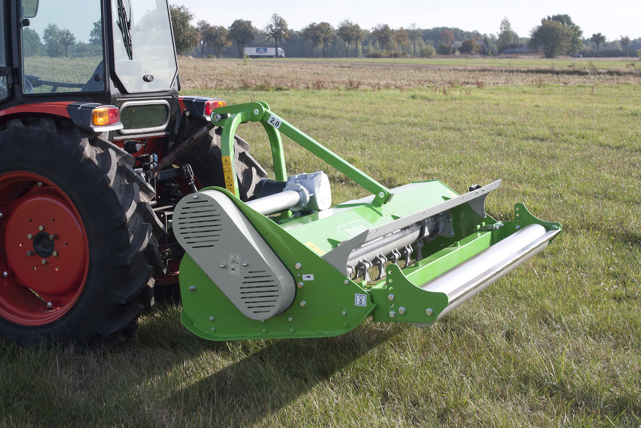 Bomet Schlegelmulcher / Flail mower / Faucheuse à fléaux / Condizionatore a flagelli / Мульчер / Kosiarka bijakowa Indus 2 m - Beitepusser: bilde 1 Bomet Schlegelmulcher / Flail mower / Faucheuse à fléaux / Condizionatore a flagelli / Мульчер / Kosiarka bijakowa Indus 2 m - Beitepusser: bilde 1