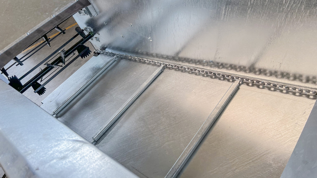 Ny Husdyrgjødselspreder Cynkomet Miststreuer / Manure spreader / Epandeur à fumier N-200 DZIK: bilde 7 Ny Husdyrgjødselspreder Cynkomet Miststreuer / Manure spreader / Epandeur à fumier N-200 DZIK: bilde 7