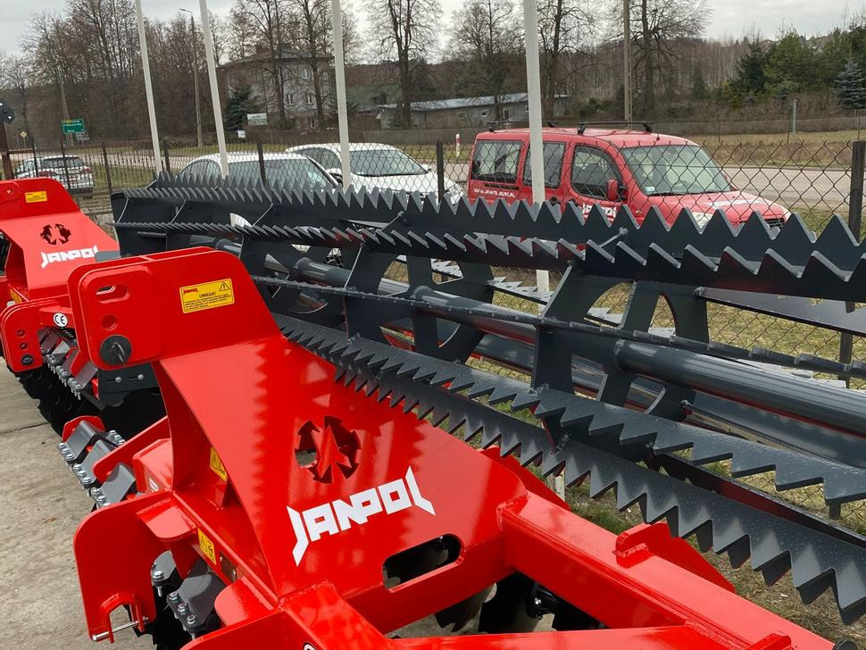 Janpol Scheibenegge / Disc harrow / Déchaumeur à disques / Erpice a dischi / Средняя дисковая борона / Brona talerzowa medium „COMPACT” 3 m - Skålharv: bilde 4 Janpol Scheibenegge / Disc harrow / Déchaumeur à disques / Erpice a dischi / Средняя дисковая борона / Brona talerzowa medium „COMPACT” 3 m - Skålharv: bilde 4