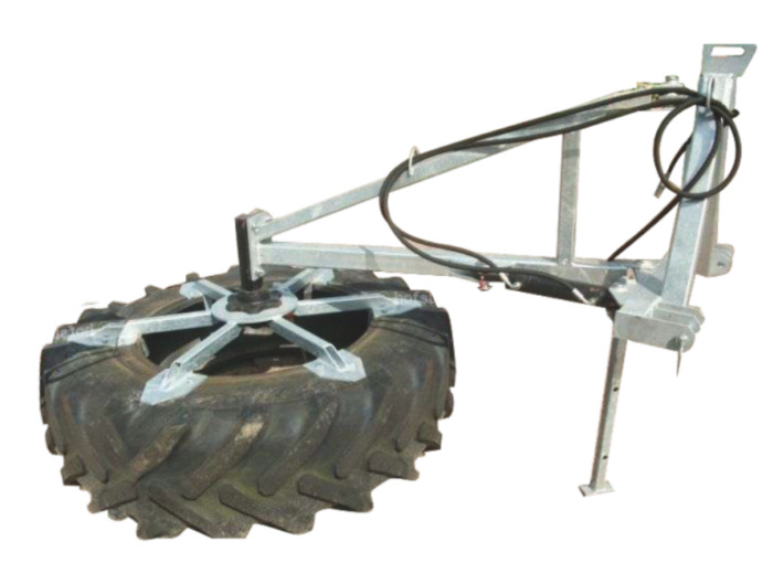 METAL-TECHNIK Futterschieber / Feed pusher / Repousse fourrage / raschietto / Подравниватель для корма / Zgarniacz do paszy - Husdyrhold-utstyr: bilde 1 METAL-TECHNIK Futterschieber / Feed pusher / Repousse fourrage / raschietto / Подравниватель для корма / Zgarniacz do paszy - Husdyrhold-utstyr: bilde 1