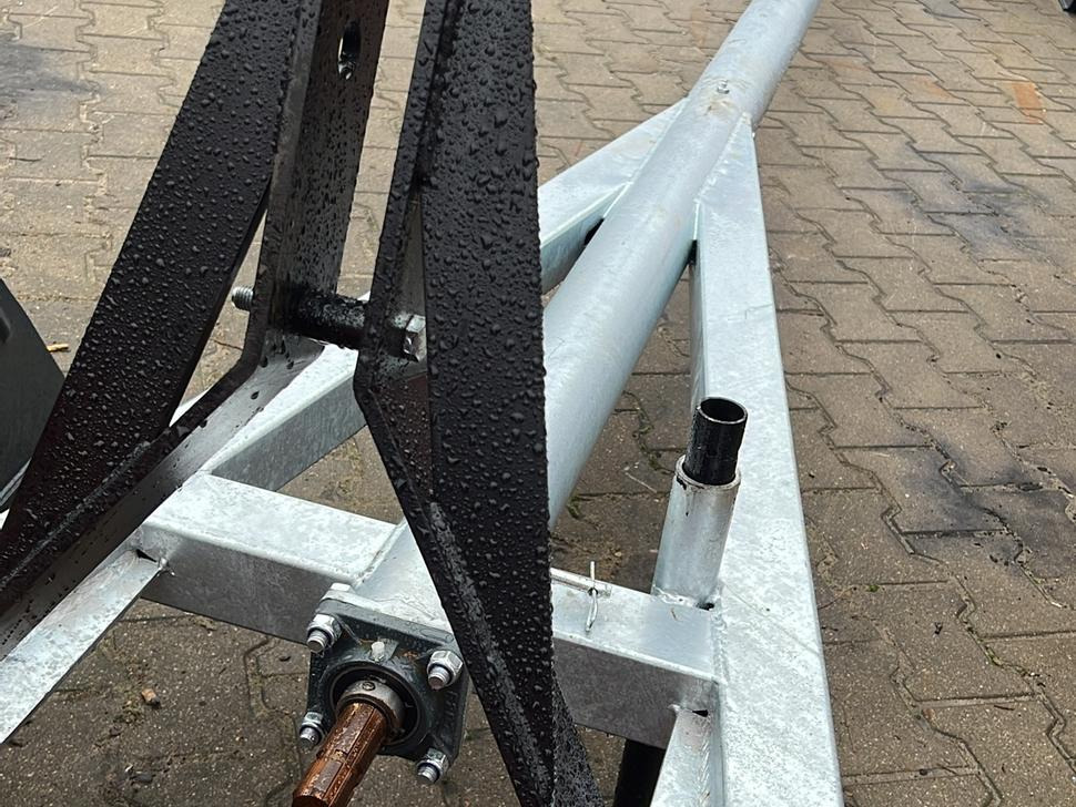 METAL-TECHNIK Güllemixer / Slurry agitator / Agitateur de lisier / Miscelatore / Смеситель жидкого удобрения / Mieszadło do gnojowicy 5,4 m - Gjødselutstyr: bilde 3 METAL-TECHNIK Güllemixer / Slurry agitator / Agitateur de lisier / Miscelatore / Смеситель жидкого удобрения / Mieszadło do gnojowicy 5,4 m - Gjødselutstyr: bilde 3