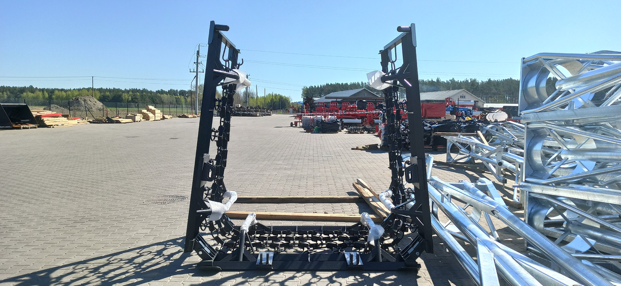METAL-TECHNIK Wiesenegge / Meadow harrow / Herse de prairie / Strigliatrice / Полевая волокуша / Włóka łąkowa 4 m - Gress harv: bilde 1 METAL-TECHNIK Wiesenegge / Meadow harrow / Herse de prairie / Strigliatrice / Полевая волокуша / Włóka łąkowa 4 m - Gress harv: bilde 1