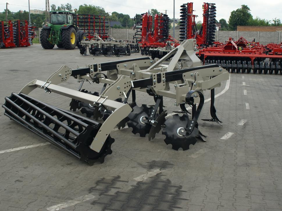 Ny Kultivator ROLEX Flügelschargrubber / Stubble cultivator / Dechaumeur à dents / Aratri stoppiatori / Стерневой культиватор / Agregat podorywkowy 3 m: bilde 10