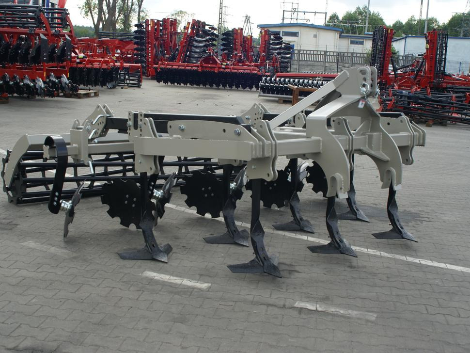 ROLEX Flügelschargrubber / Stubble cultivator / Dechaumeur à dents / Aratri stoppiatori / Стерневой культиватор / Agregat podorywkowy 3 m - Kultivator: bilde 5 ROLEX Flügelschargrubber / Stubble cultivator / Dechaumeur à dents / Aratri stoppiatori / Стерневой культиватор / Agregat podorywkowy 3 m - Kultivator: bilde 5