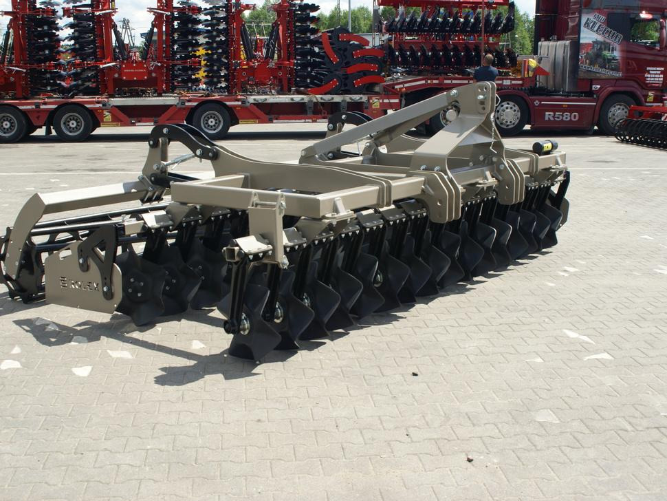 ROLEX Scheibenegge / Cross-Cutter harrow / Dechaumeur cross-cutter / Cross Cutter erpice / Борона с поперечным катком жёсткий/ Brona cross cutter sztywna 4 m - Skålharv: bilde 5 ROLEX Scheibenegge / Cross-Cutter harrow / Dechaumeur cross-cutter / Cross Cutter erpice / Борона с поперечным катком жёсткий/ Brona cross cutter sztywna 4 m - Skålharv: bilde 5