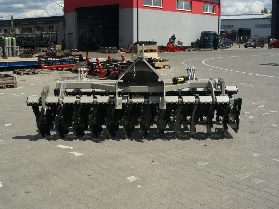 ROLEX Scheibenegge / Disc harrow / Dechaumeur à disques / Erpice a dischi / Дисковая борона / Brona talerzowa 3 m - Skålharv: bilde 3 ROLEX Scheibenegge / Disc harrow / Dechaumeur à disques / Erpice a dischi / Дисковая борона / Brona talerzowa 3 m - Skålharv: bilde 3