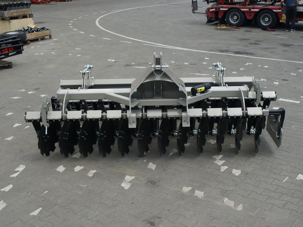 ROLEX Scheibenegge / Discs harrow / Dechaumeur à disques / Erpice a dischi / Cultivador de discos / Дисковая борона / Agregat talerzowy uprawowy 3 m - Skålharv: bilde 5 ROLEX Scheibenegge / Discs harrow / Dechaumeur à disques / Erpice a dischi / Cultivador de discos / Дисковая борона / Agregat talerzowy uprawowy 3 m - Skålharv: bilde 5