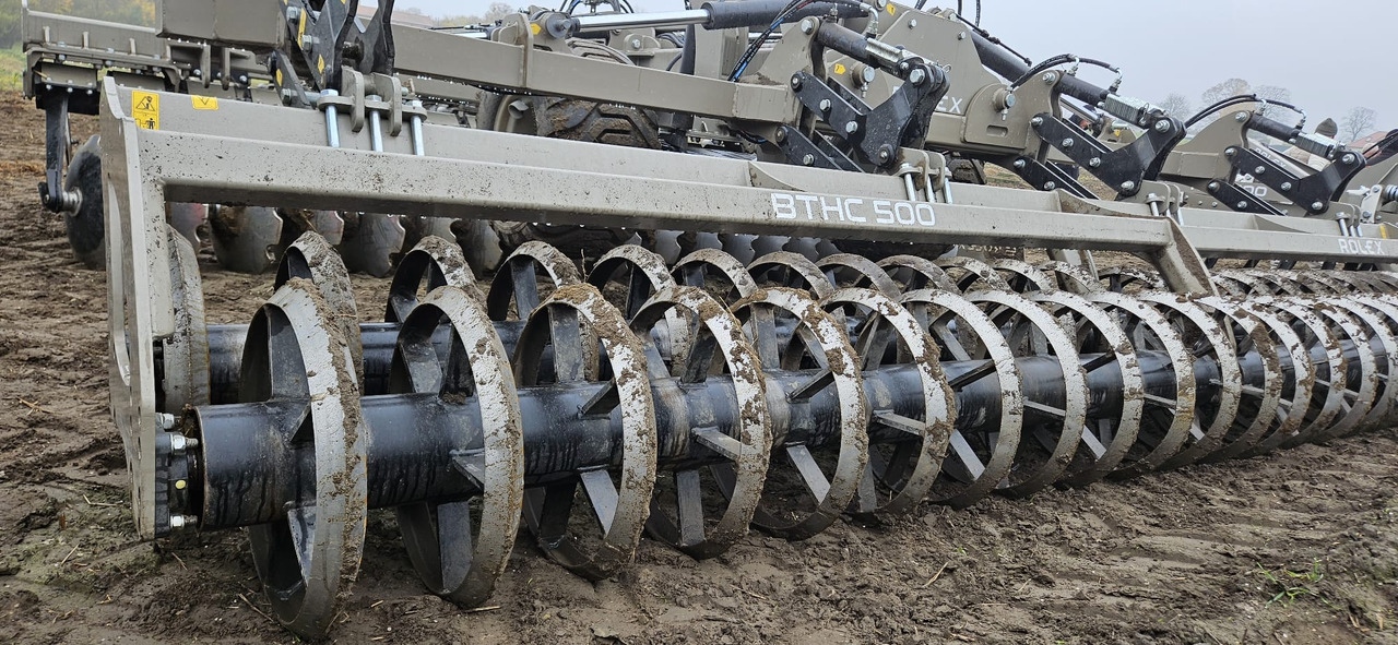ROLEX Scheibenegge / Hydraulic discs harrow / Dechaumeur à disques / Erpice a dischi / Grada de discos / Дисковая борона / Brona talerzowa 5 m - Skålharv: bilde 3 ROLEX Scheibenegge / Hydraulic discs harrow / Dechaumeur à disques / Erpice a dischi / Grada de discos / Дисковая борона / Brona talerzowa 5 m - Skålharv: bilde 3