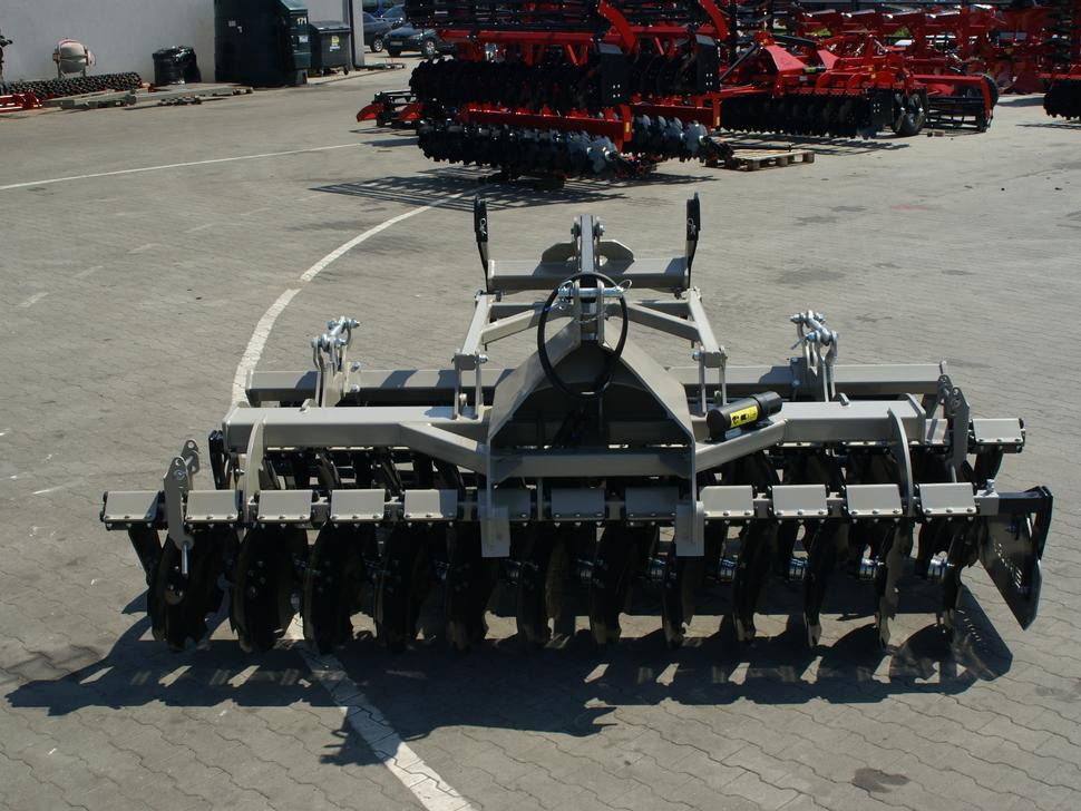 Rolex Scheibenegge / Disc harrow with hydropack / Déchaumeur à disques avec support semoir / Erpice a dischi / Cultivador de discos con hydropack / Дисковая борона с гидропаком 3 m - Skålharv: bilde 5 Rolex Scheibenegge / Disc harrow with hydropack / Déchaumeur à disques avec support semoir / Erpice a dischi / Cultivador de discos con hydropack / Дисковая борона с гидропаком 3 m - Skålharv: bilde 5