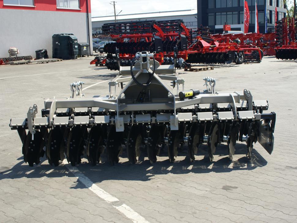 Rolex Scheibenegge / Disc harrow with hydropack / Déchaumeur à disques avec support semoir / Erpice a dischi / Cultivador de discos con hydropack / Дисковая борона с гидропаком 3 m - Skålharv: bilde 4 Rolex Scheibenegge / Disc harrow with hydropack / Déchaumeur à disques avec support semoir / Erpice a dischi / Cultivador de discos con hydropack / Дисковая борона с гидропаком 3 m - Skålharv: bilde 4