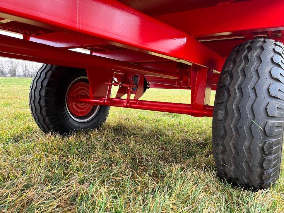 Ny Husdyrgjødselspreder Roltrans Miststreuer / Manure spreader / Épandeur à fumier / Spandiletame / Разбрасыватель органических удобрений N250/2 LEO 4 t: bilde 11 Ny Husdyrgjødselspreder Roltrans Miststreuer / Manure spreader / Épandeur à fumier / Spandiletame / Разбрасыватель органических удобрений N250/2 LEO 4 t: bilde 11