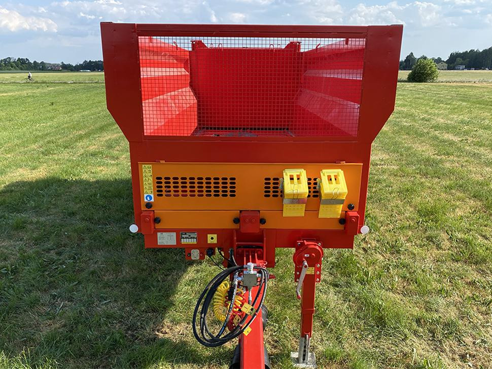 Roltrans Miststreuer / Manure spreader / Epandeur à fumier / Spandiletame / Разбрасыватель органических удобрений / Rozrzutnik obornika N205S/6 BIZON 14 t - Husdyrgjødselspreder: bilde 4 Roltrans Miststreuer / Manure spreader / Epandeur à fumier / Spandiletame / Разбрасыватель органических удобрений / Rozrzutnik obornika N205S/6 BIZON 14 t - Husdyrgjødselspreder: bilde 4