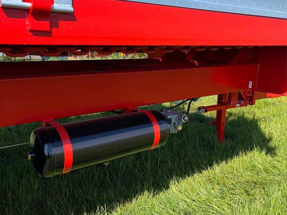 Roltrans Miststreuer / Manure spreader / Épandeur à fumier / Spandiletame / Разбрасыватель органических удобрений / Rozrzutnik obornika N250/32 JAMNIK 8 t - Husdyrgjødselspreder: bilde 5 Roltrans Miststreuer / Manure spreader / Épandeur à fumier / Spandiletame / Разбрасыватель органических удобрений / Rozrzutnik obornika N250/32 JAMNIK 8 t - Husdyrgjødselspreder: bilde 5