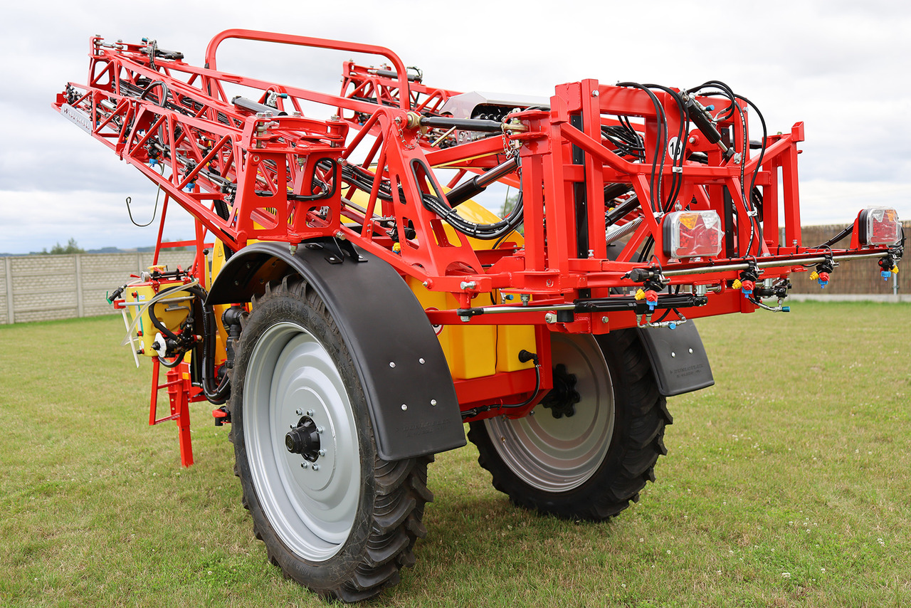WOPROL Feldspritze / Sprayer / Pulvérisateur / Opryskiwacz 2000 L - Trailersprøyte: bilde 5 WOPROL Feldspritze / Sprayer / Pulvérisateur / Opryskiwacz 2000 L - Trailersprøyte: bilde 5
