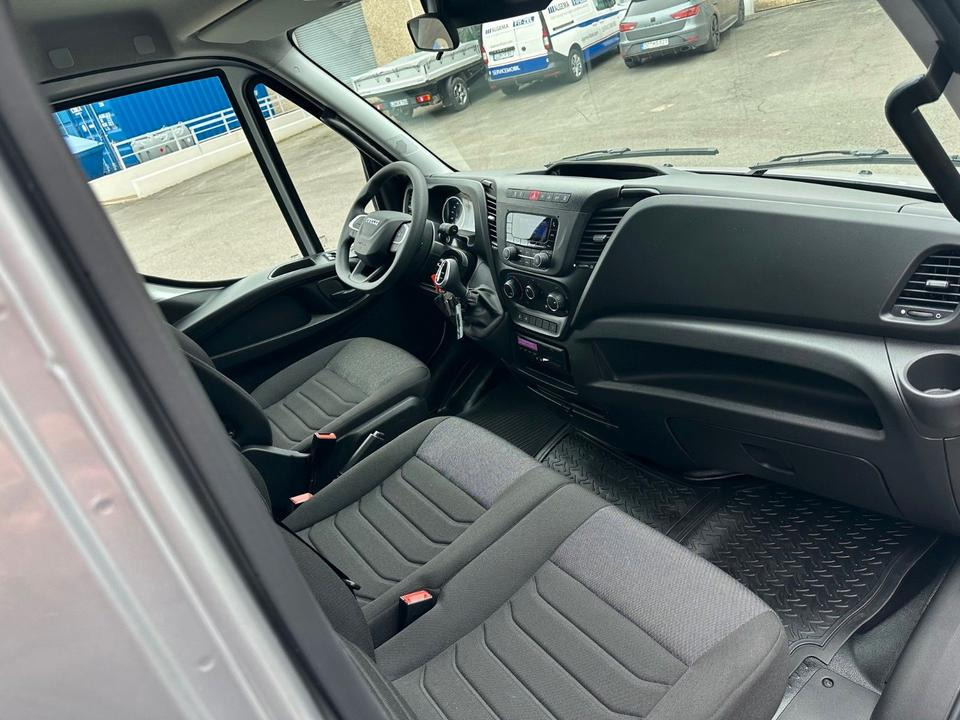Algema IVECO FESTPLATEAU + Planenaufbau 3,6 to Nutzlast - Transporter lastebil, Varebil: bilde 5 Algema IVECO FESTPLATEAU + Planenaufbau 3,6 to Nutzlast - Transporter lastebil, Varebil: bilde 5