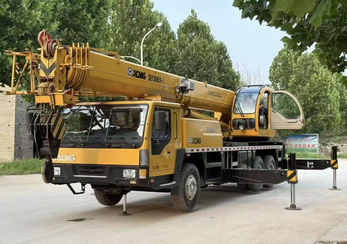 XCMG XCT30L5 - Mobilkran: bilde 1 XCMG XCT30L5 - Mobilkran: bilde 1