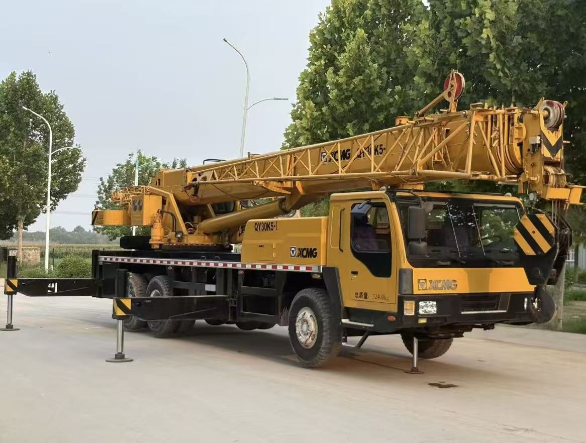 XCMG XCT30L5 - Mobilkran: bilde 2 XCMG XCT30L5 - Mobilkran: bilde 2