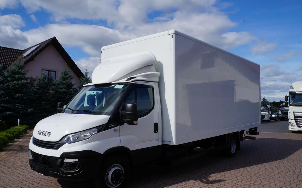 Iveco DAILY 72c18 Automat HI-MATIC Kontener 6 m 117 tys km Wzorowy Stan - Skapbil: bilde 2 Iveco DAILY 72c18 Automat HI-MATIC Kontener 6 m 117 tys km Wzorowy Stan - Skapbil: bilde 2