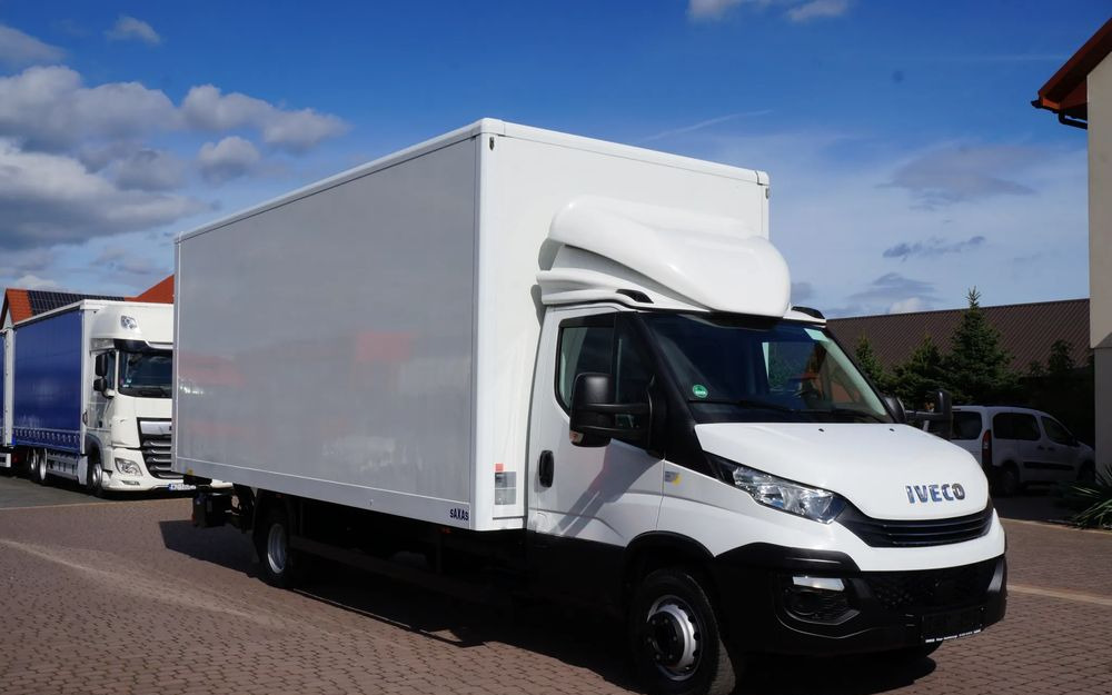 Iveco DAILY 72c18 Automat HI-MATIC Kontener 6 m 117 tys km Wzorowy Stan - Skapbil: bilde 1 Iveco DAILY 72c18 Automat HI-MATIC Kontener 6 m 117 tys km Wzorowy Stan - Skapbil: bilde 1