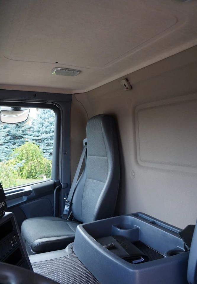 Leie  Scania P280 EURO 6 4X2 RAMA DO ZABUDOWY P320 Scania P280 EURO 6 4X2 RAMA DO ZABUDOWY P320: bilde 9