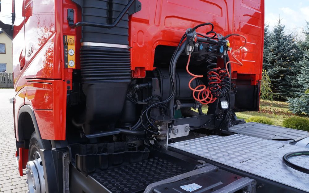 Volvo FH 4 EURO 6 GLOBETROTTER NISKI PRZEBIEG ZŁOTY KONTRAKT - Trekkvogn: bilde 5 Volvo FH 4 EURO 6 GLOBETROTTER NISKI PRZEBIEG ZŁOTY KONTRAKT - Trekkvogn: bilde 5