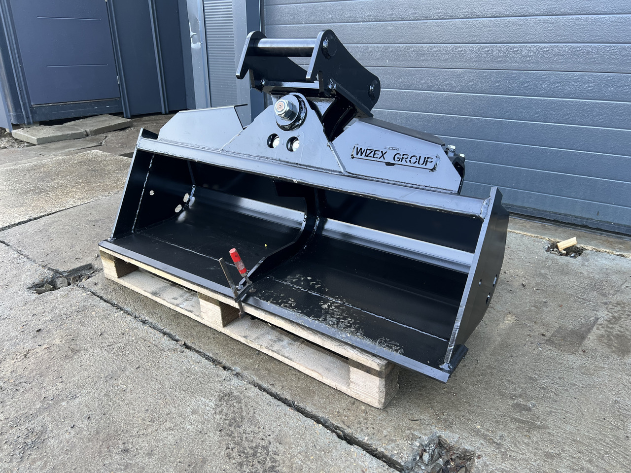 Łyżka skarpowa hydrauliczna 120cm 2,6-3,5t - Gravemaskinskuffe for Gravemaskinskuffe: bilde 2 Łyżka skarpowa hydrauliczna 120cm 2,6-3,5t - Gravemaskinskuffe for Gravemaskinskuffe: bilde 2