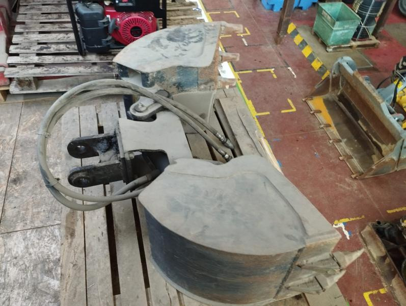 Benne preneuse PRIX NET DE TVA Benne preneuse - Gripeskuff: bilde 2 Benne preneuse PRIX NET DE TVA Benne preneuse - Gripeskuff: bilde 2