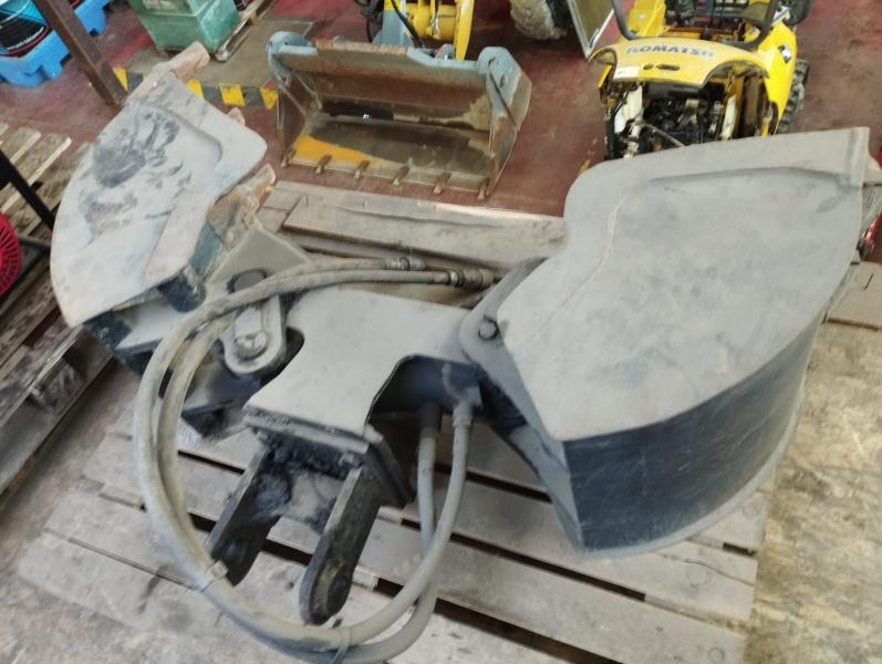 Benne preneuse PRIX NET DE TVA Benne preneuse - Gripeskuff: bilde 4 Benne preneuse PRIX NET DE TVA Benne preneuse - Gripeskuff: bilde 4