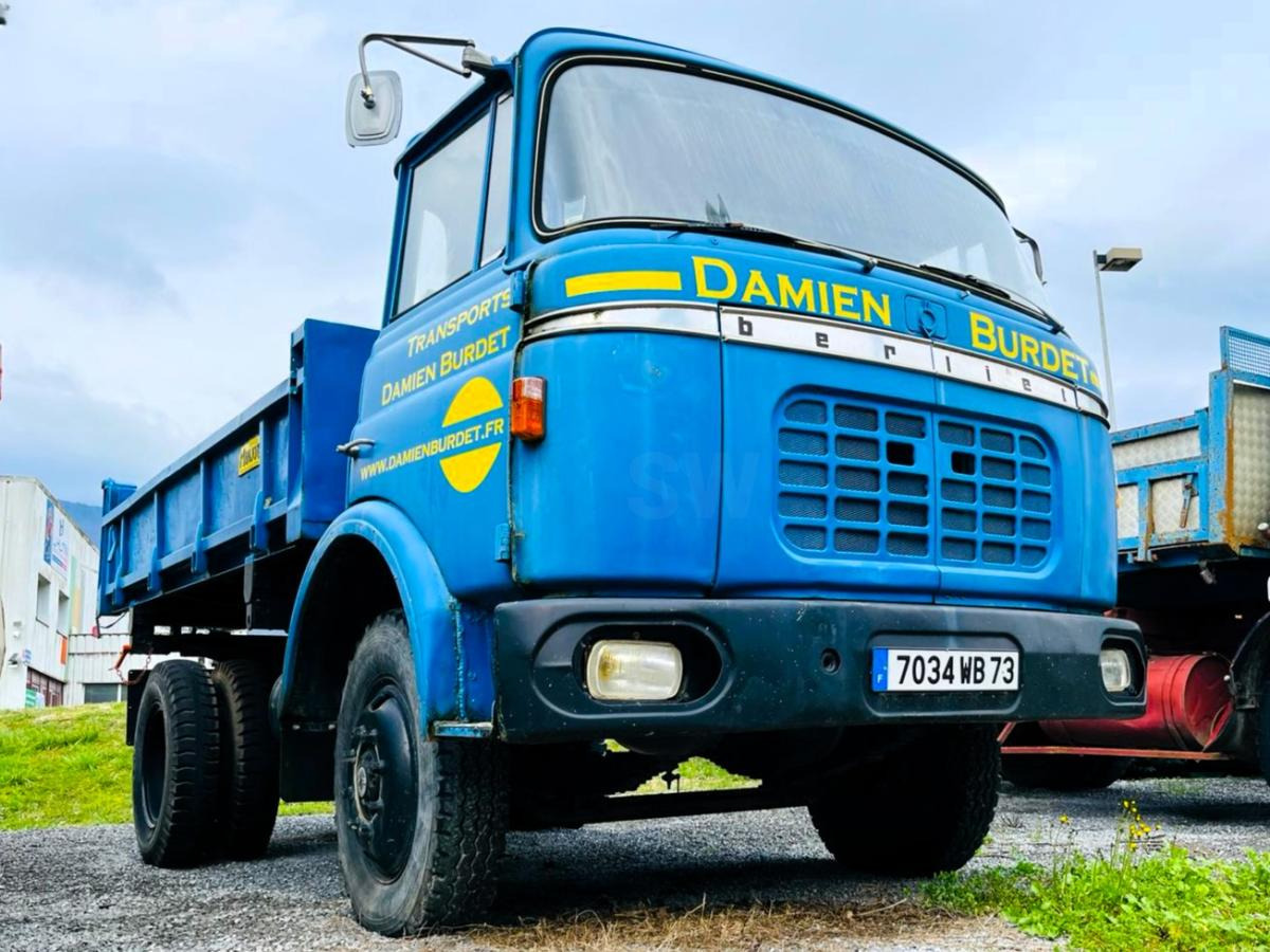 Berliet GAK Camion benne 11,5T - Tippbil: bilde 2 Berliet GAK Camion benne 11,5T - Tippbil: bilde 2