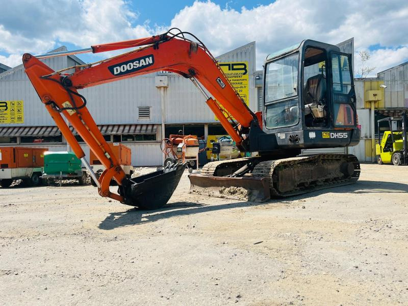 DOOSAN DH55 MINI PELLE 5T - Minigraver: bilde 1 DOOSAN DH55 MINI PELLE 5T - Minigraver: bilde 1
