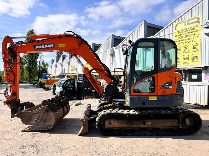 Doosan DX85R-3 PELLE A CHENILLES 8,5T PELLE A CHENILLES 8,5T - Beltegraver: bilde 2 Doosan DX85R-3 PELLE A CHENILLES 8,5T PELLE A CHENILLES 8,5T - Beltegraver: bilde 2